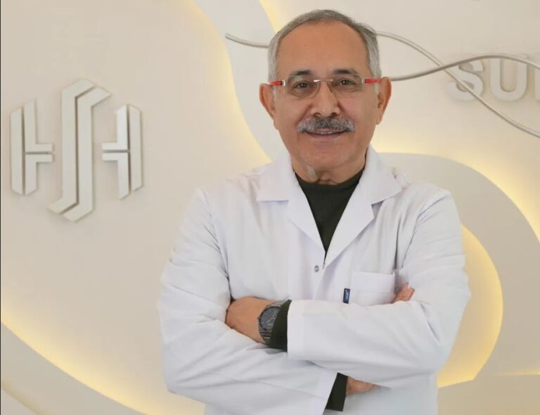 hair transplant doctor